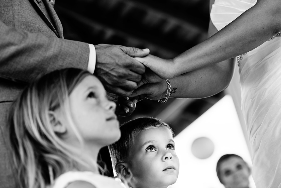 Belize wedding photography - Banyan Bay. Leonardo Melendez Photography.